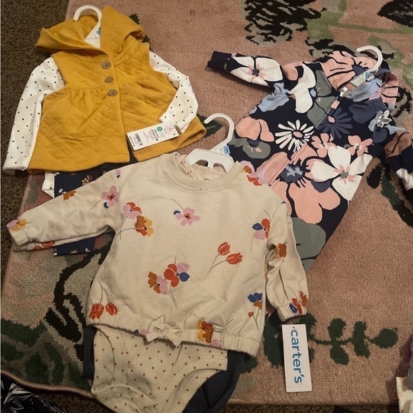 Carter's Other - Carters Baby Girl lot 6 months